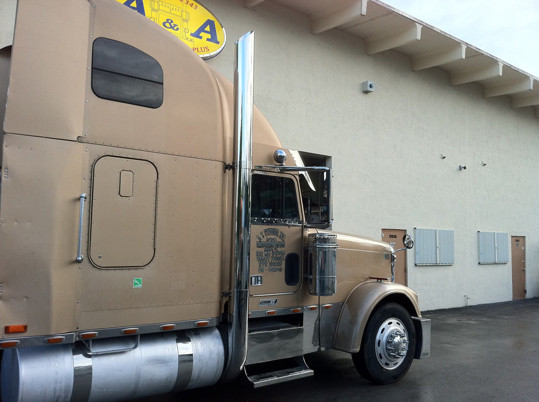 SISTEMA DE ESCAPE COMPLETO DE ACERO INOXIDABLE CALIBRE 16 CON CORTES A INGLETE - FREIGHTLINER