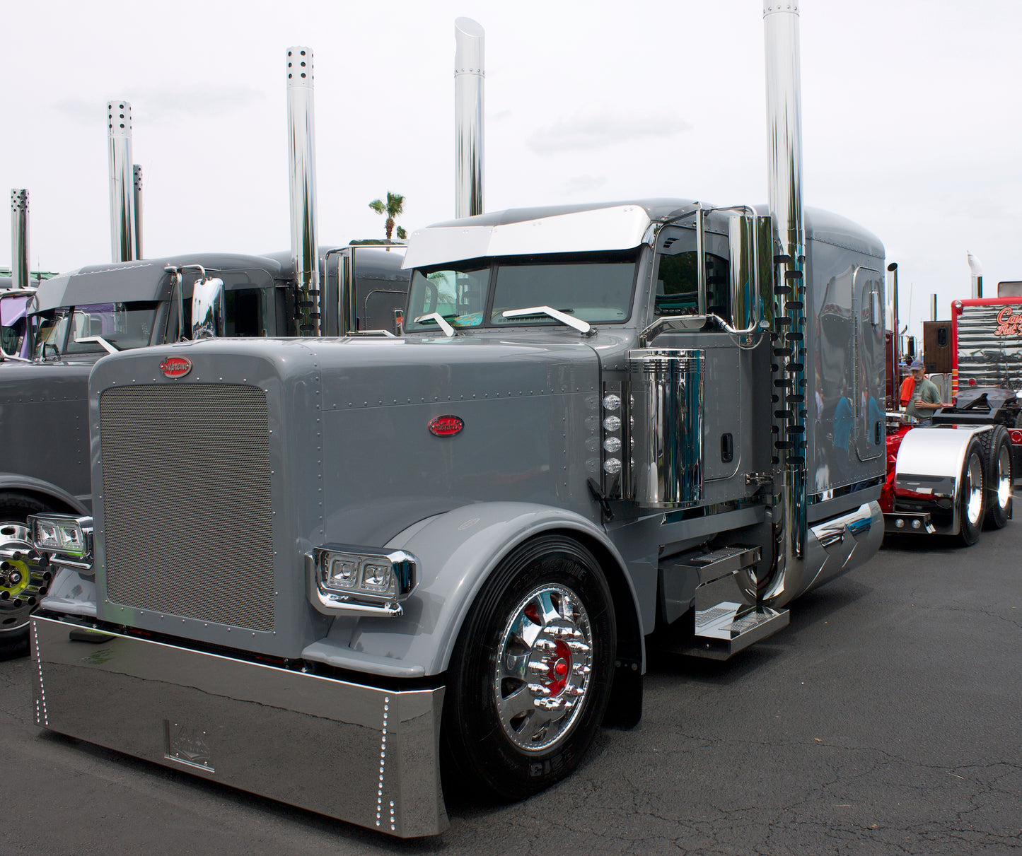 Paragolpes de acero inoxidable SUPREME Peterbilt 379 y 389