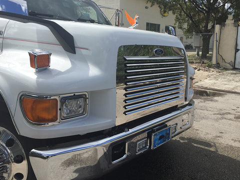 GRILLE LOUVERED STAINLESS STEEL - FORD F600, F700 & F800