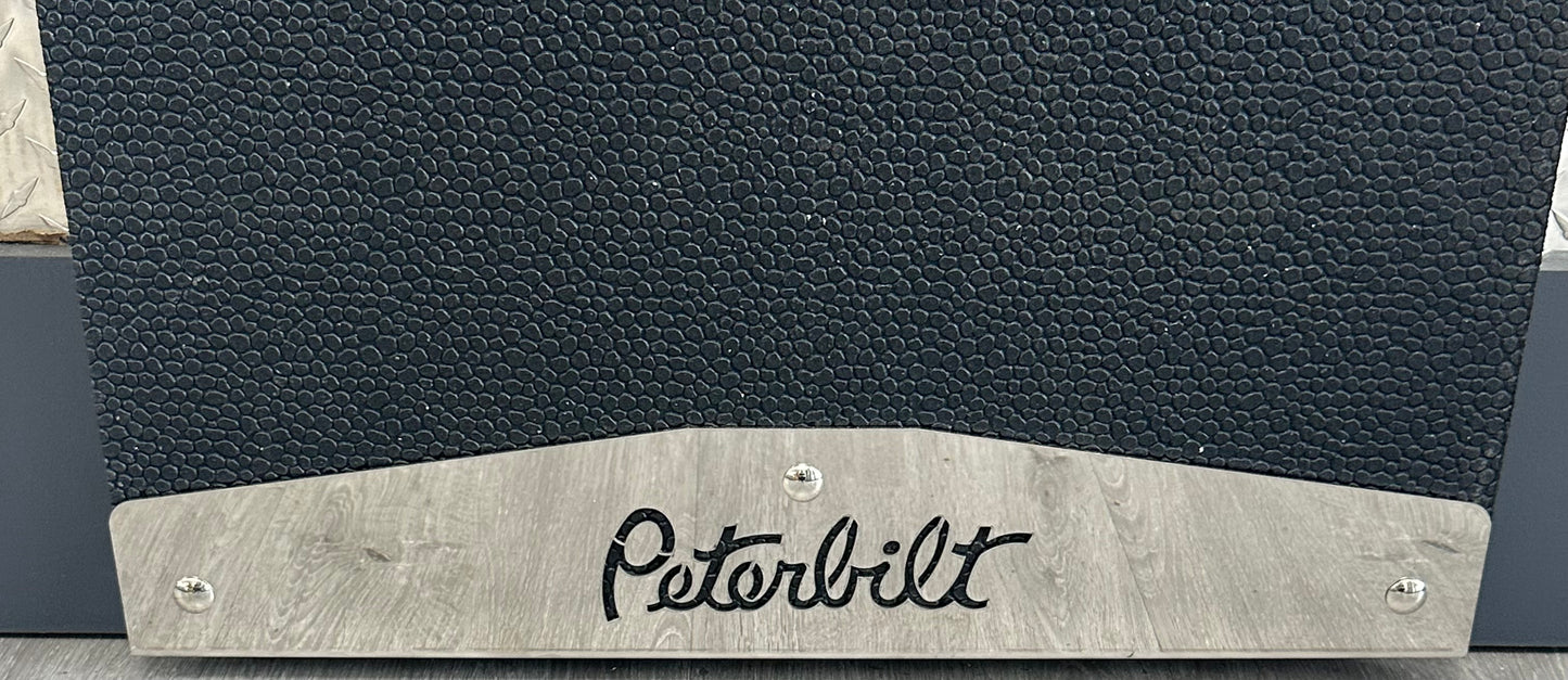 Peso de Guardabarros con Logo de Peterbilt