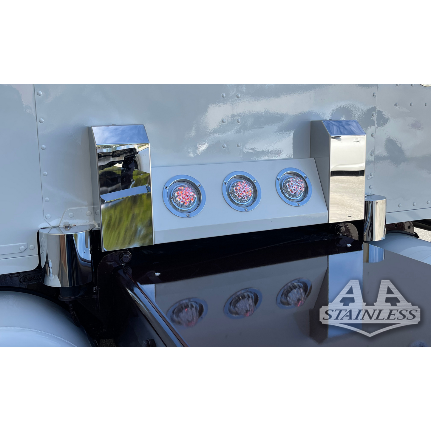 CUBIERTAS DE AMORTIGUADOR DE ACERO INOXIDABLE Y PANEL CENTRAL PARA PINTAR - PETERBILT