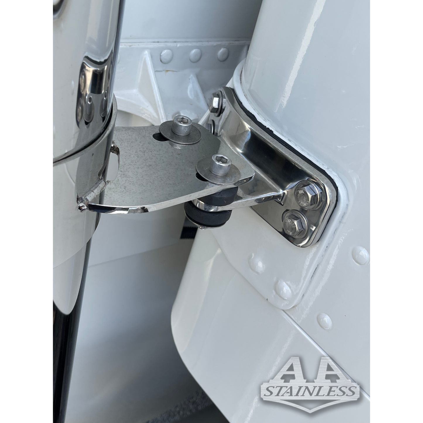 SOPORTE DE ESCAPE DE ACERO INOXIDABLE PETERBILT (RECTO)