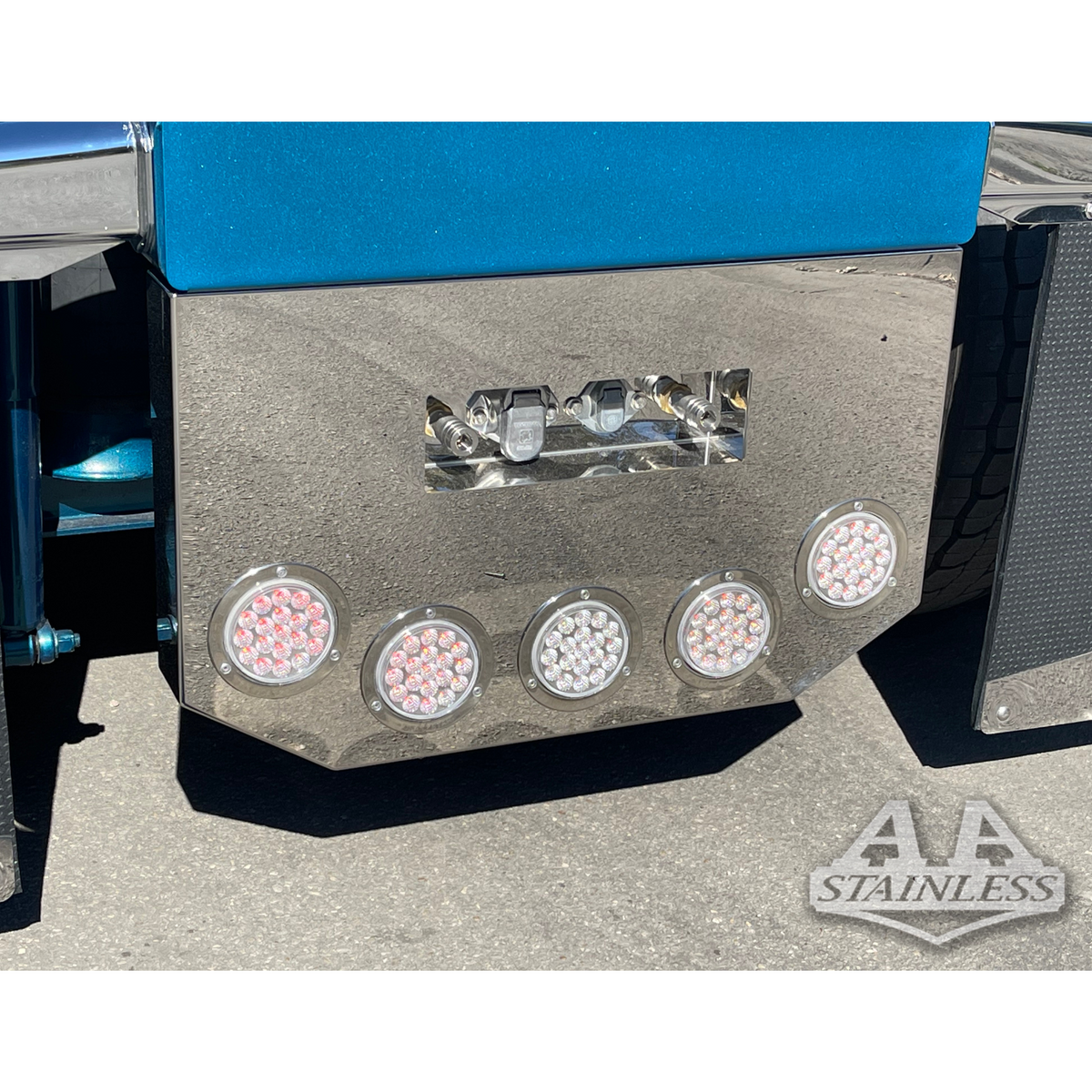 PETERBILT REAR LIGHT PANEL WITH 45* CORNERS WITH 5 LIGHT HOLES & AIRLI