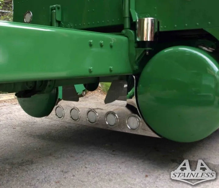 Panel de extensión del tanque de combustible con rejilla y 5 orificios para luces de 4"