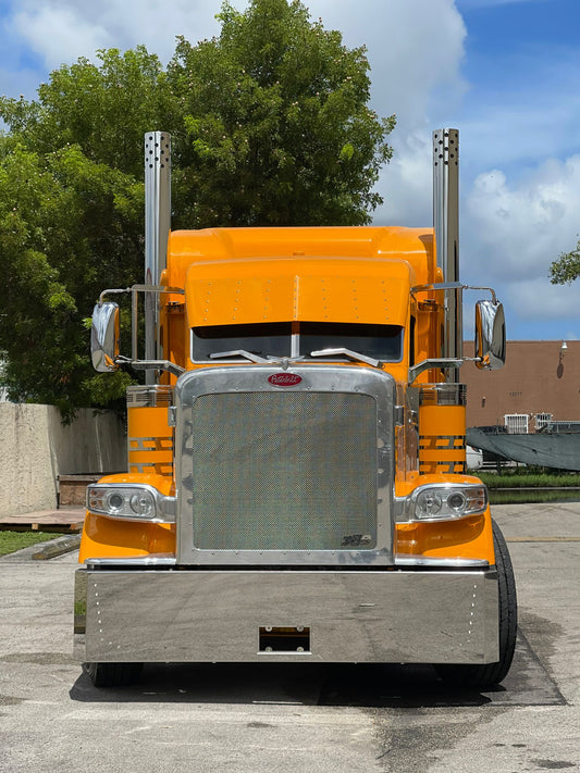 Parachoques estilo caña Peterbilt 379 y 389 con 18 LED