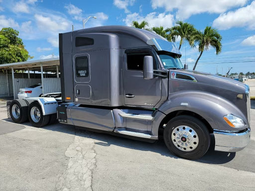 Visera Kenworth T680 de 15" a 15.5"