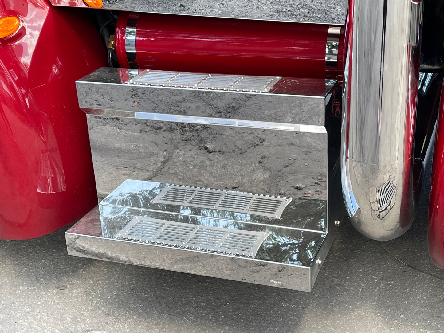 Cubiertas de batería y caja de herramientas de acero inoxidable para Peterbilt 386