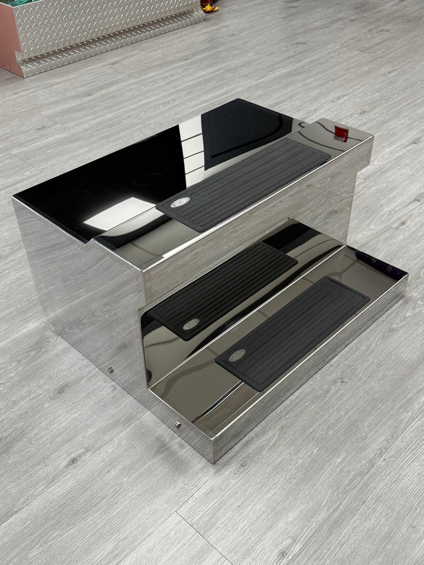 FUNDAS DE CAJA DE HERRAMIENTAS Y BATERÍA "SUPREME" CON PELDAÑOS