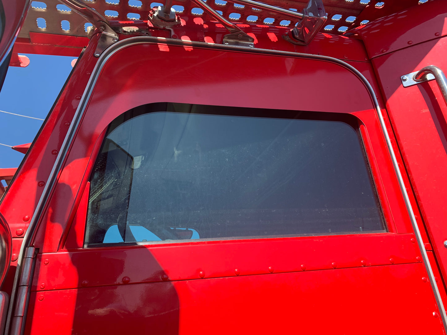 Peterbilt Techo Rebajado C/Curva Frontal (Para Pintar)