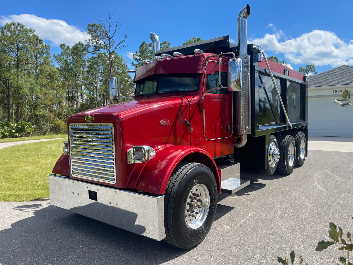 Peterbilt 337 355 357 Parrilla de acero inoxidable con rejillas y capó corto