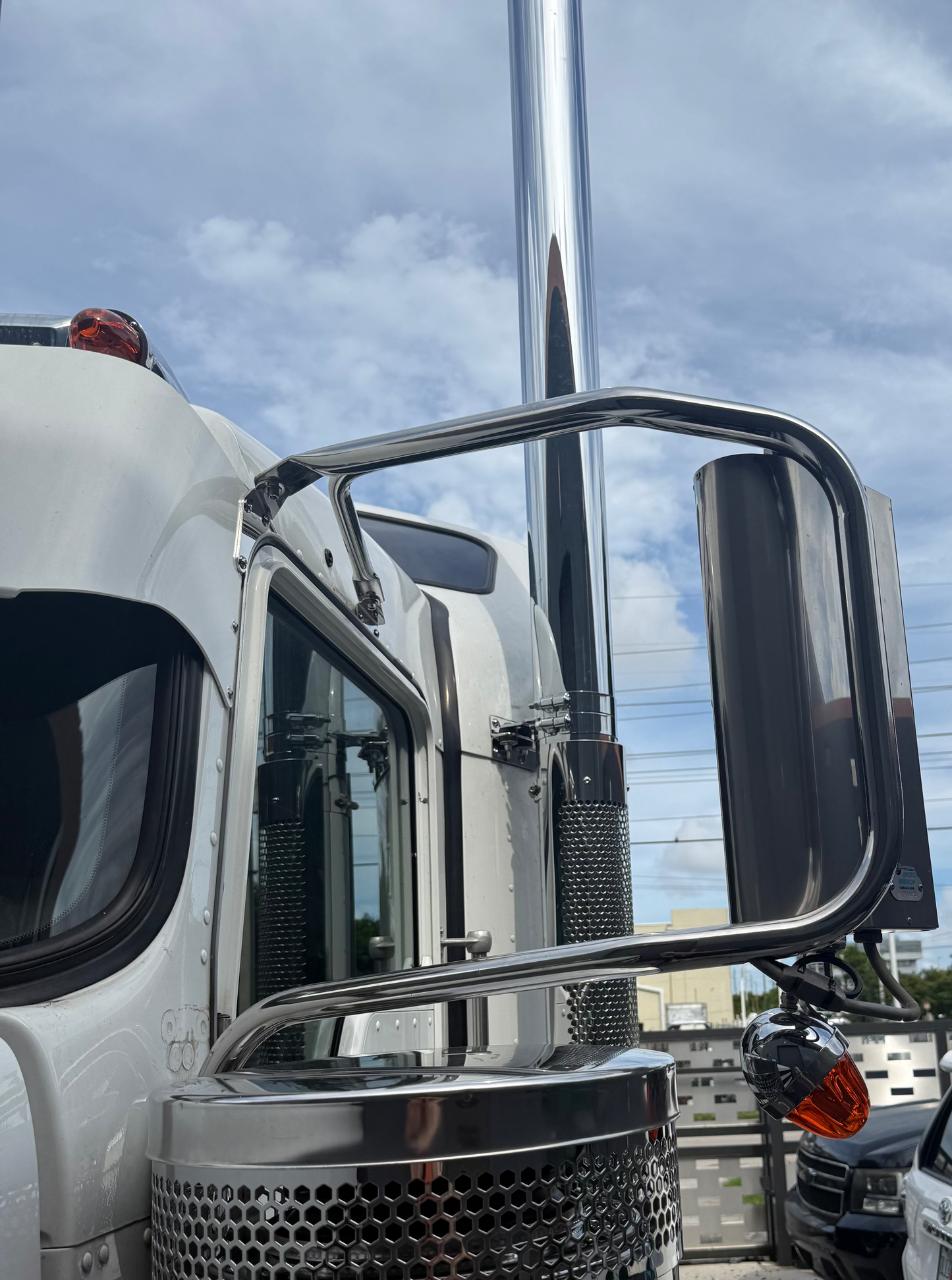 KENWORTH 304 Stainless Steel Mirror Brackets - Kenworth W900, T800 ,T660, T600