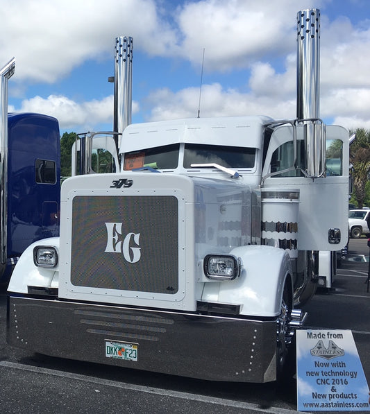 Parachoques Peterbilt 379 y 389 de 20" x 18" con 18 LED (estilo bastón)