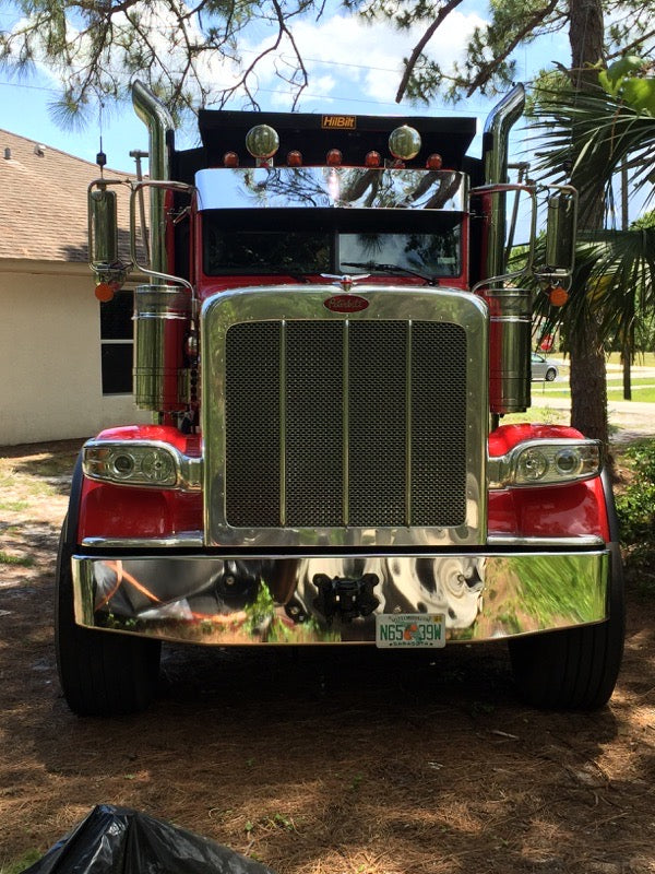 Visera recta de la serie Peterbilt 300 con acabado de espejo