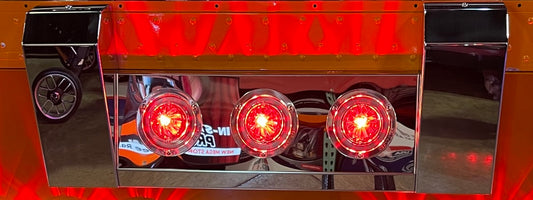 CUBIERTAS DE AMORTIGUADOR DE ACERO INOXIDABLE Y PANEL CENTRAL - PETERBILT