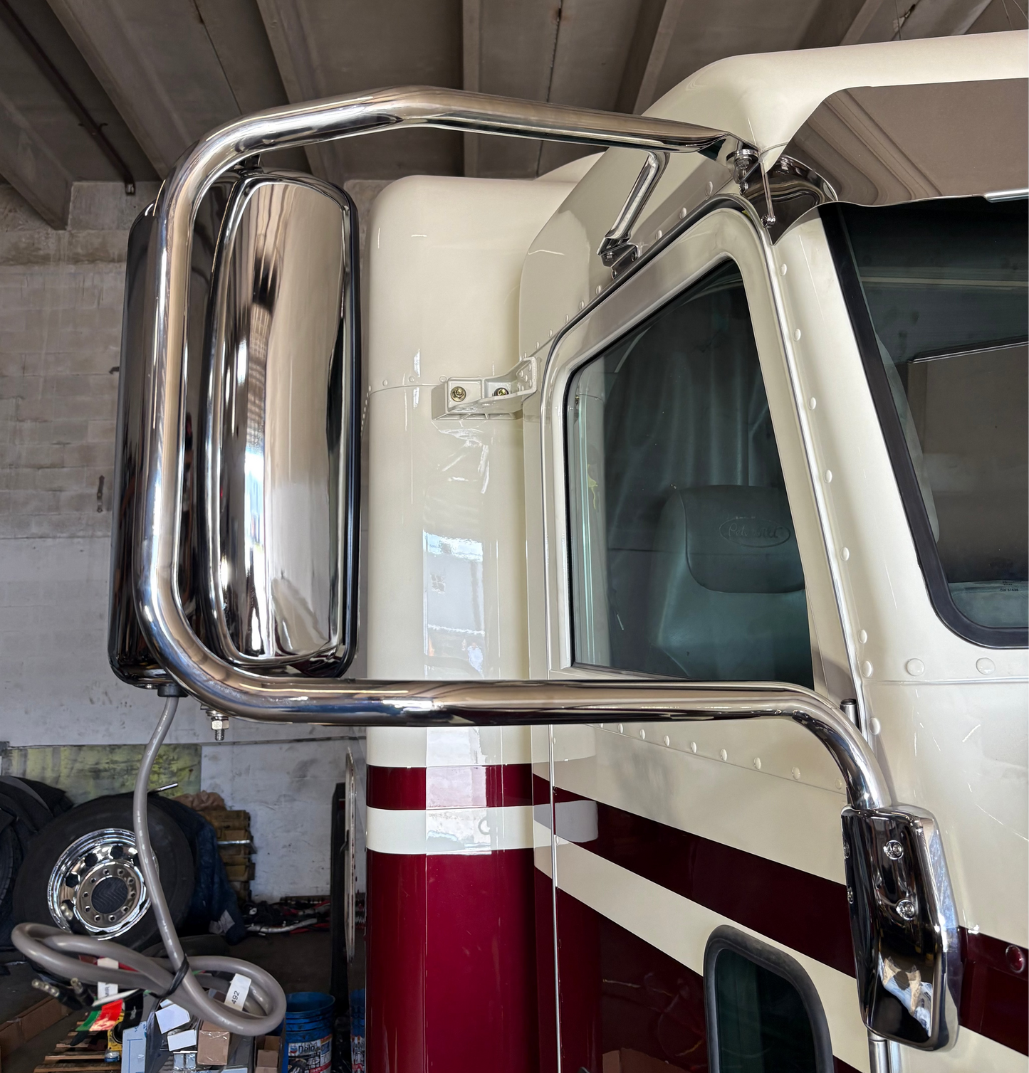 Soportes de espejo de acero inoxidable 304 - Freightliner Classic y FLD120