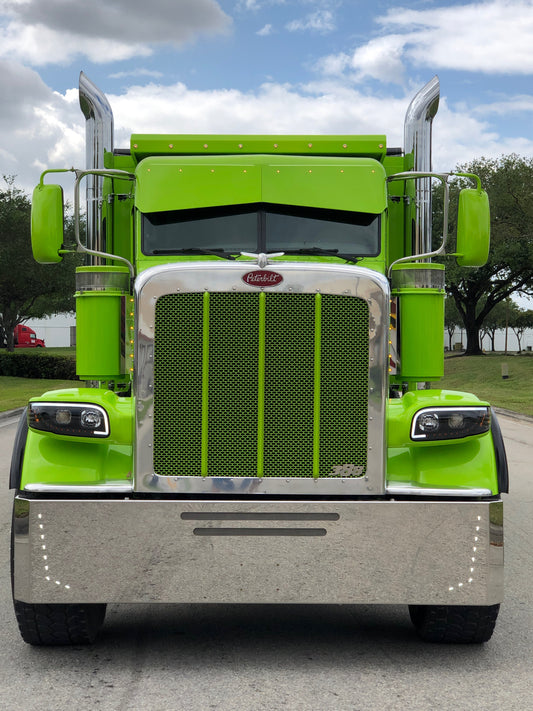 Paragolpes estilo caña Peterbilt 379 y 389 con 18 LED (18" o 20")