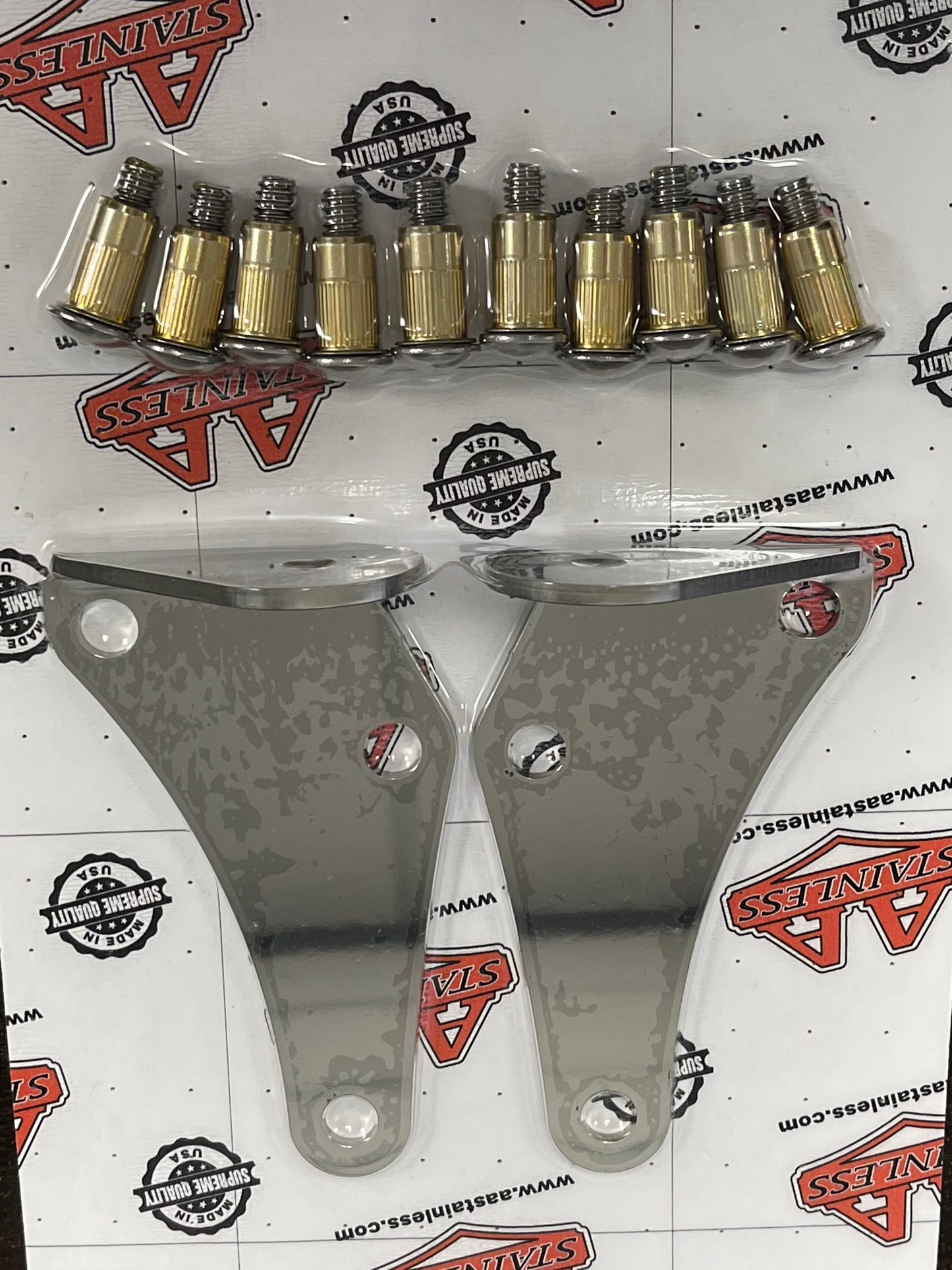 Kit de montaje Kenworth para soportes de espejo Peterbilt