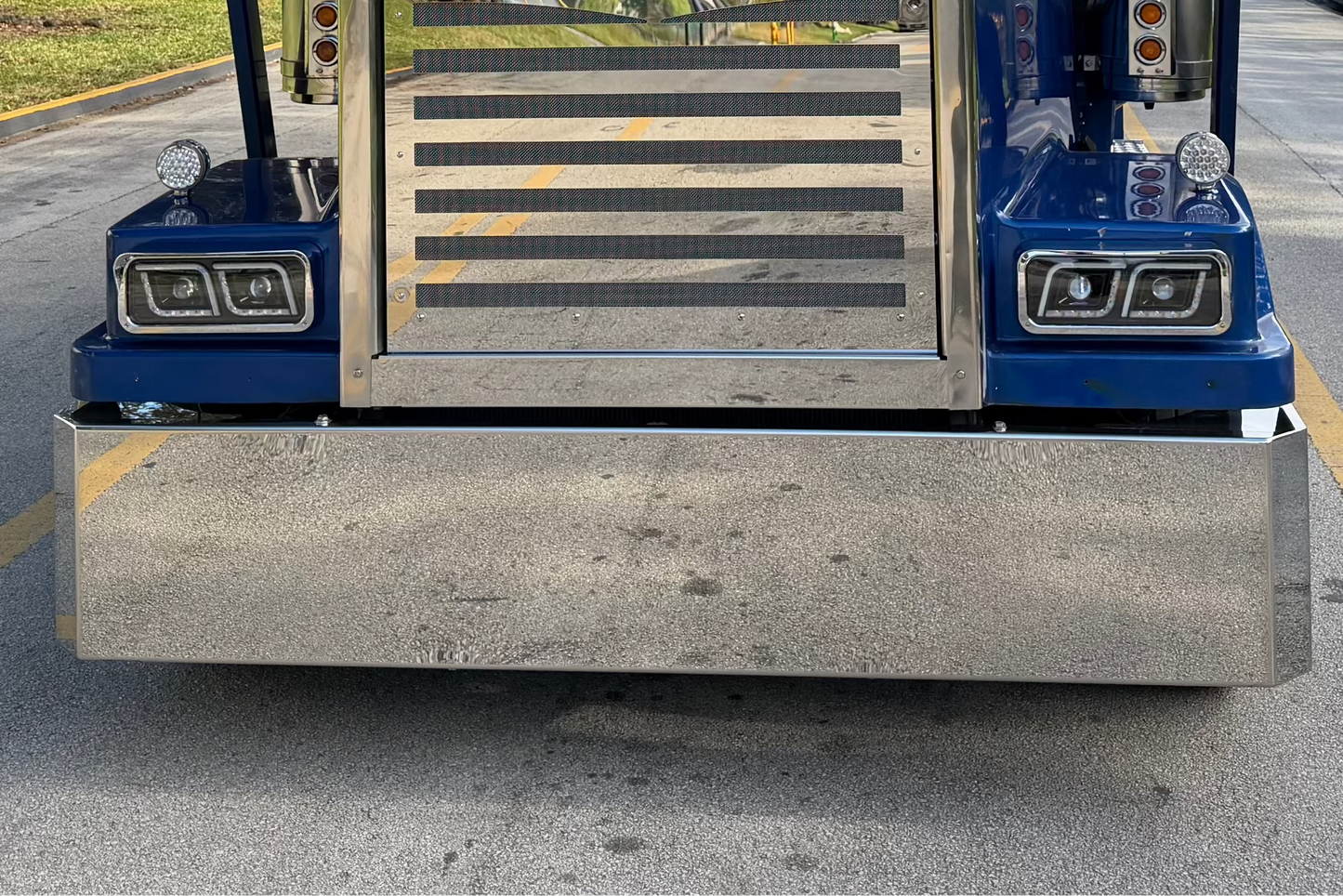 Custom Westernstar 4900 Bumper
