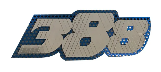 DISEÑO DE DIAMANTE PARA EL LOGOTIPO DE PARRILLA PEQUEÑA PETERBILT 388
