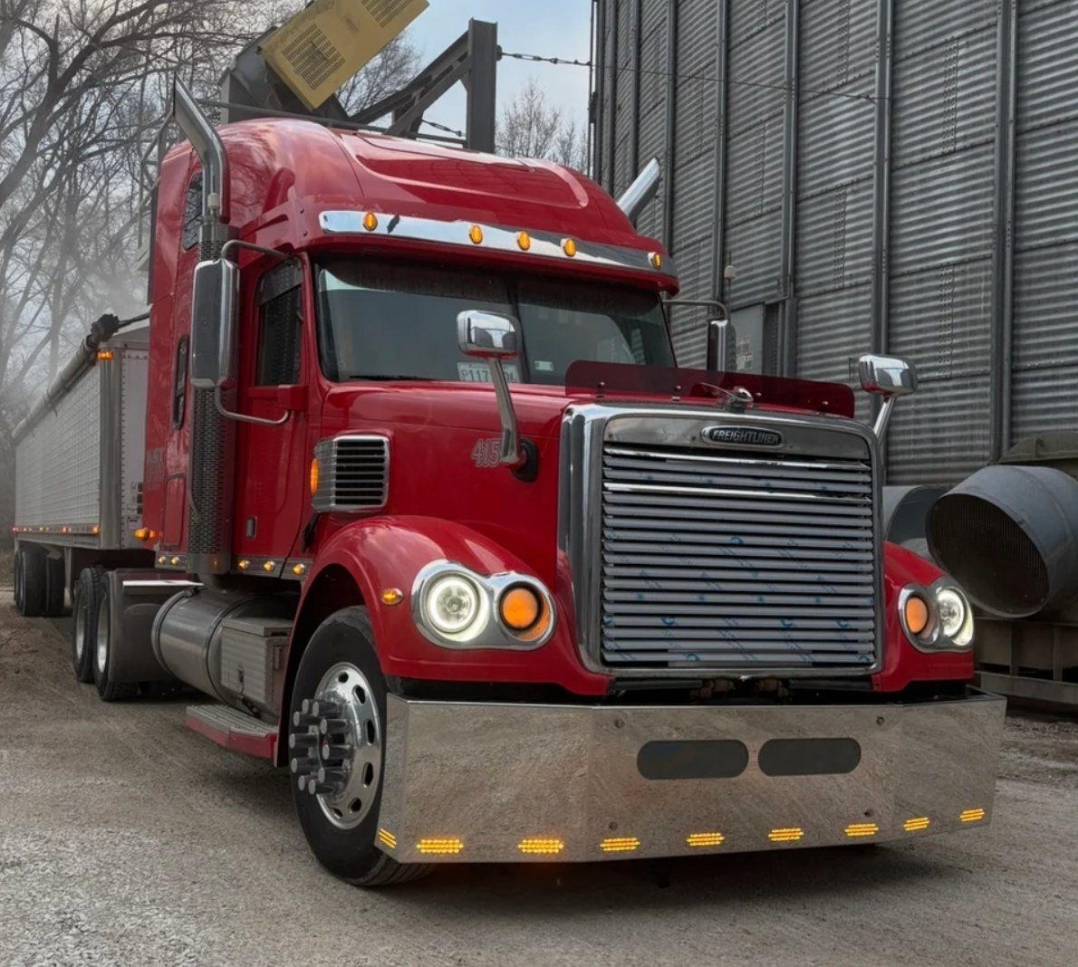 Freightliner Coronado 20"  Bumper w/ 10 hidden lights & BB grill