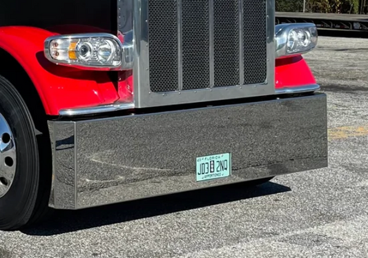 Parachoques universal liso Peterbilt de 20" con protector de neumáticos y caja de matrícula