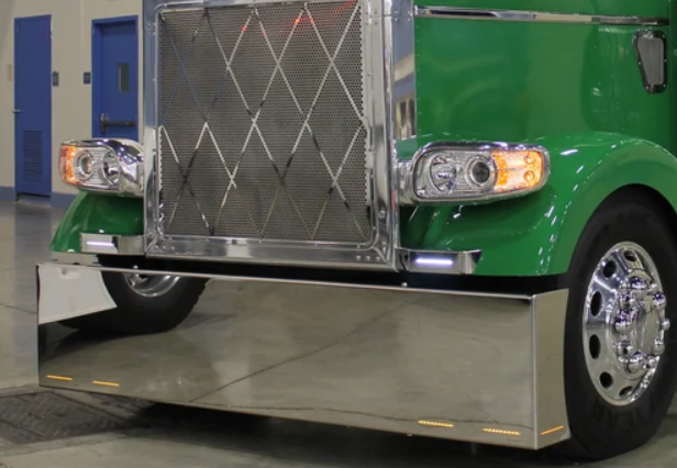 Peterbilt 379 & 389 20" Bumper w/ 6 Hidden LED's