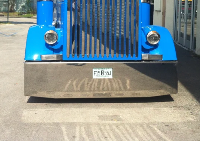 Peterbilt 379 & 389 22" X 20" Tapered Bumper w/ 11 Hidden LED's