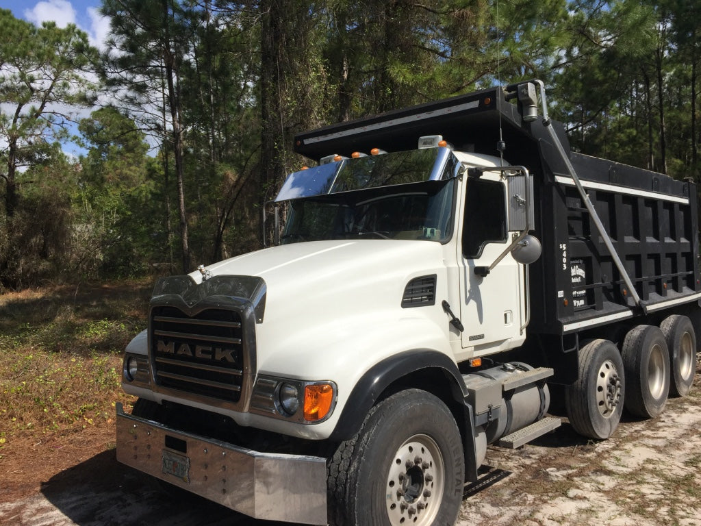 Mack CH600, CH613, Vision, Granite Visera Lisa en Forma de V de 14.5"