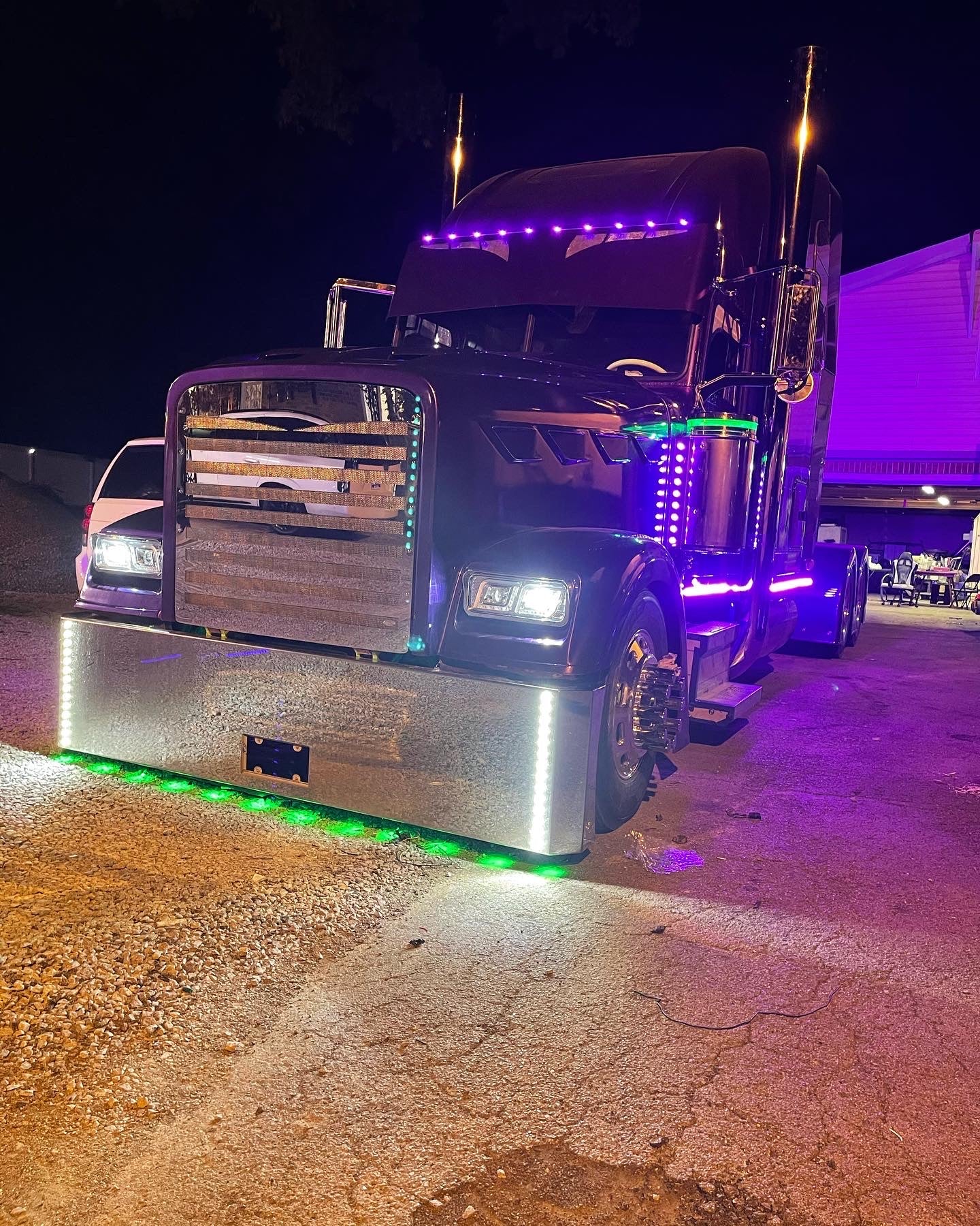 FREIGHTLINER CLASSIC HECHO A MEDIDA