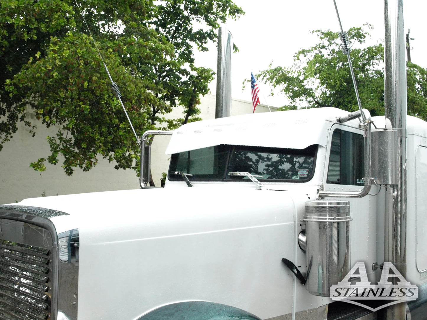 Carcasas de limpiaparabrisas Freightliner Classic