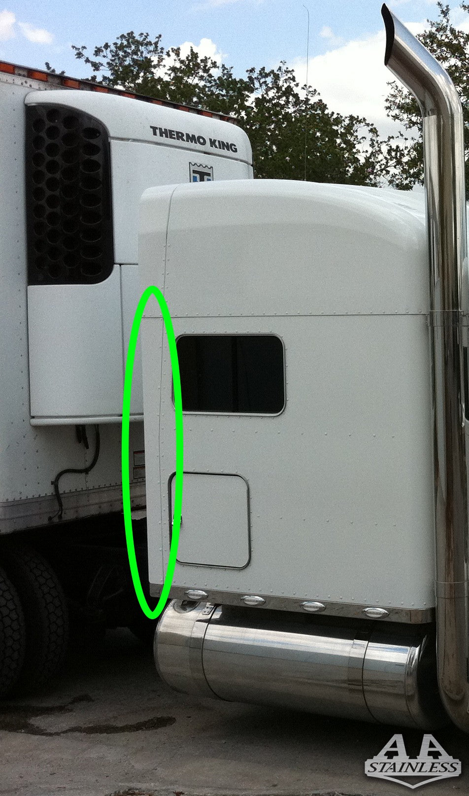 Under-cab Sleeper and Hood Extensions - peterbilt - peterbilt