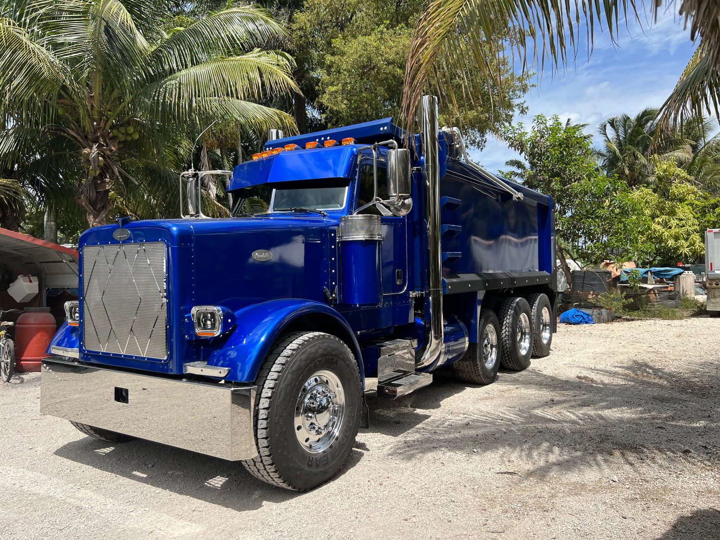 Visera recta de 13" para Peterbilt serie 300 (lados extendidos)