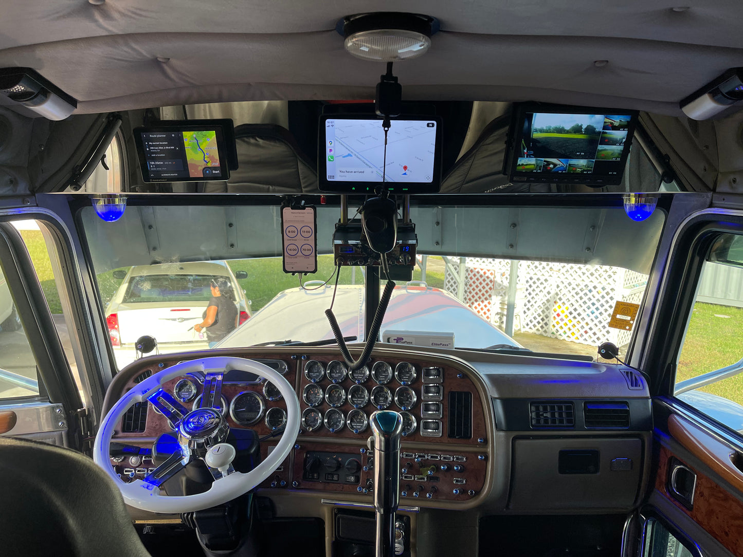 CONSOLA DE TECHO PETERBILT CON ORIFICIOS PARA LUCES WATERMELON - TECHO ALTO