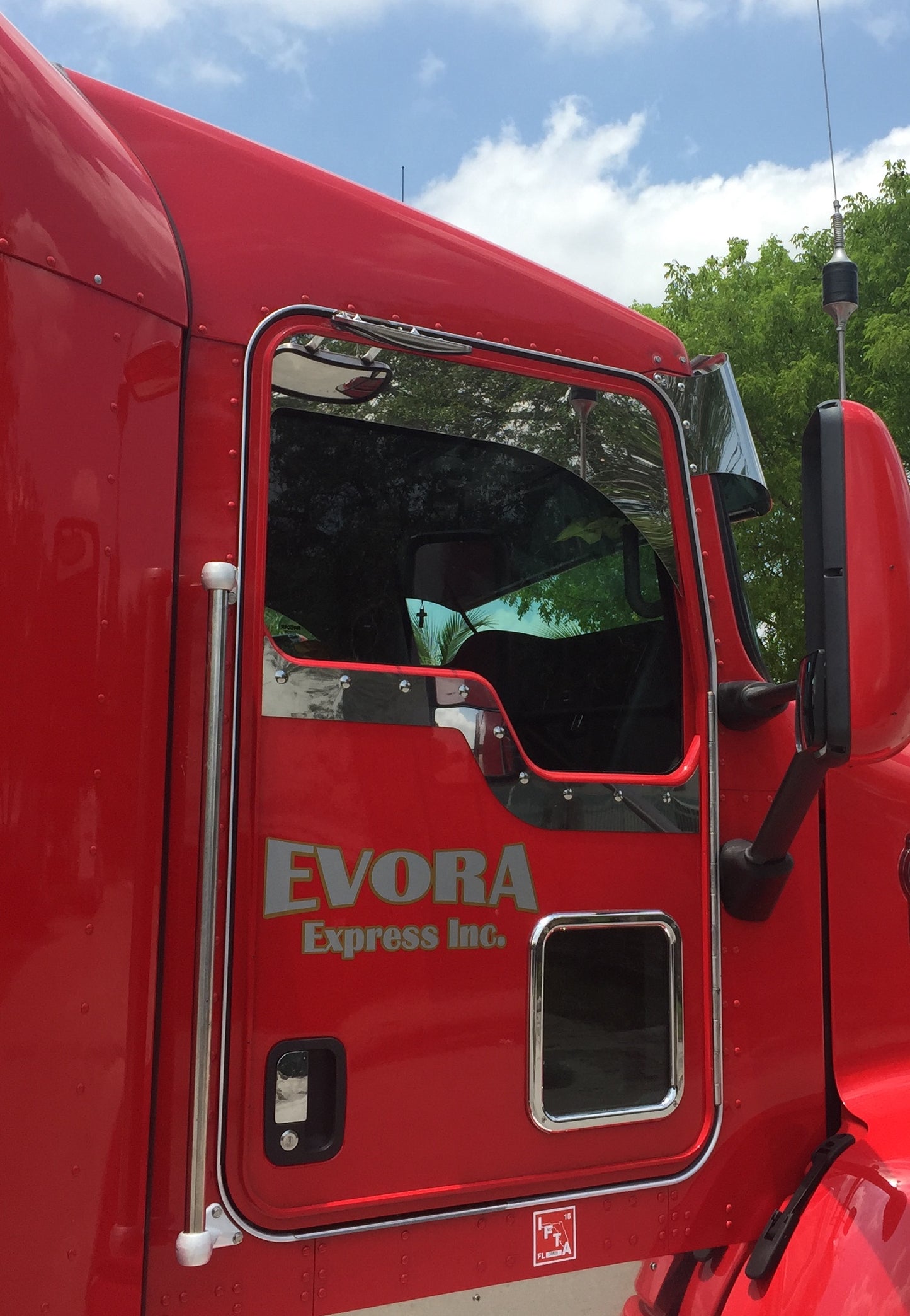 MOLDEADO DE LA VENTANA DE LA PUERTA DE ACERO INOXIDABLE CURVO - KW W900, T660, T600 Y T800