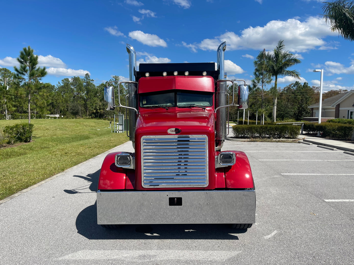 Visera Lisa para Pintar (Laterales Extendidos) de la Serie 300 Bowtie para Peterbilt